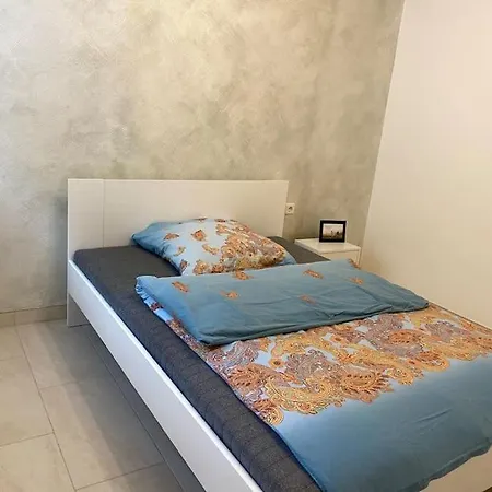 Bangert Apartment *